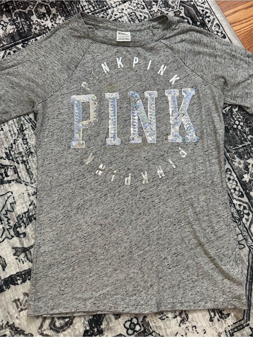 PINK Victoria's Secret Girls' Gray Sequin Logo Long Sleeve Tee